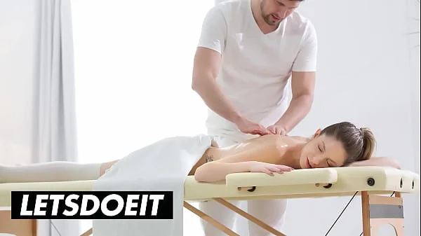 Rebecca Volpetti Receives The Best Massage And Romantic Sex - LETSDOEIT