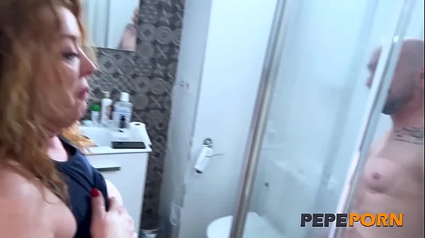 Tita has a trick to stay in shape. Fuck until CUM!