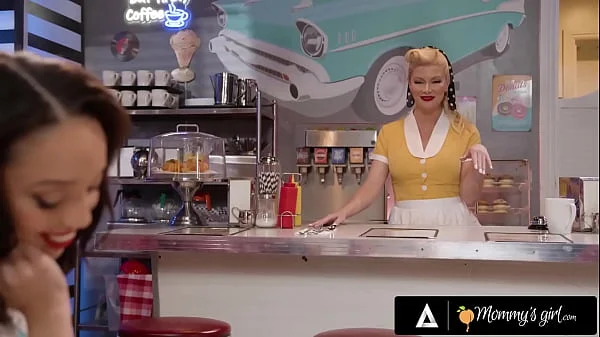 MOMMY'S GIRL - MILF Serene Siren’s Rough Scissoring & Face Fuck Spark Cute Alexis Tae’s Lesbian Lust