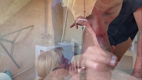 ACCIDENTAL HOMEMADE SEX WITH THE NEIGHBOUR - BLOWJOB AND DEEP THROAT IN THE LAUNDRY ROOM - CUM IN MOUTH
