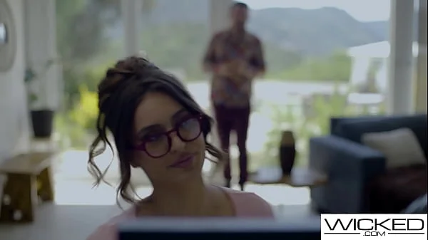 My Hot Nerdy Big Tittied Gf Helped Me So I Fucked Her Hard