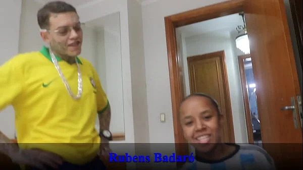 O Brasil perdeu o jogo mas eu ganhei de presente o cu da anãzinha argentina (VIDEO COMPLETO NO RED/SHEER)