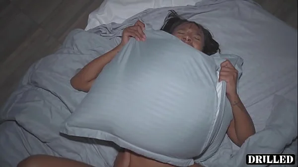 Ebony Slut Gets Huge Creampie