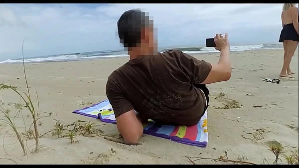 Stranger milf's ass fails public anal test..