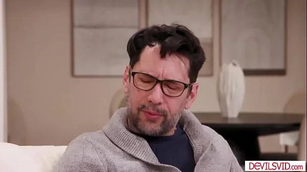 Petite teen stepdaughter letting stepdad experience anal sex