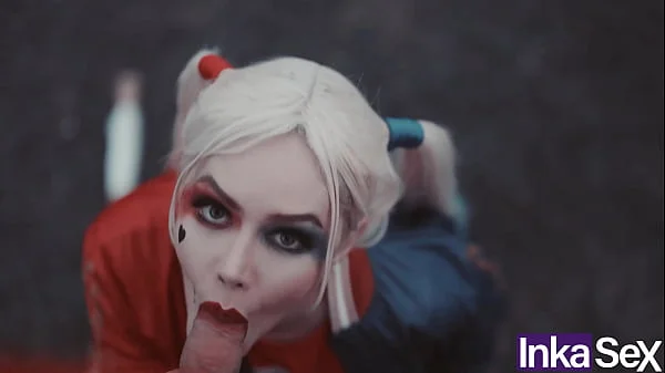 Superman destroza el ano a Harley Quinn y le hace un creampie en el ano.