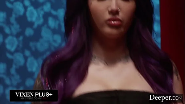 Deeper. Baddie Valerica Steele Squirts All Over Older Boss' Thick Cock