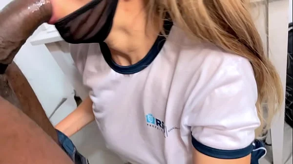 PROFESSOR E ALUNA NO RIO PEGOS FAZENDO SEXO E ELE FOI DEMITIDO