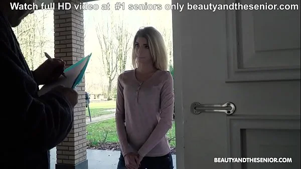Old grandpa gets horny and fucks the delivery girl