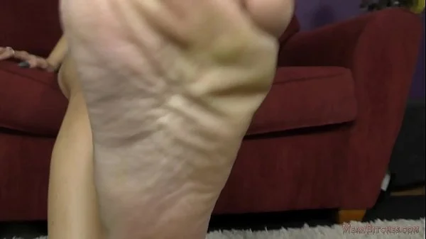 Brat Holly Makes Her Stepdad Lick Her Ass & Feet - Holly Hendrix