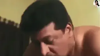 चाची कि चुदाई पुलिस थाना में