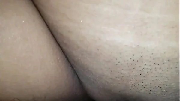 le follo el culo virgen a mi hermanastra y me corro dentro de ella