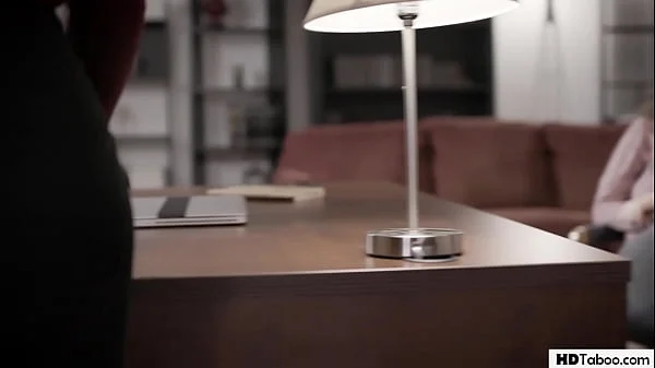 Sex Therapy Cures Her Phobias - Angela White, Jay Taylor