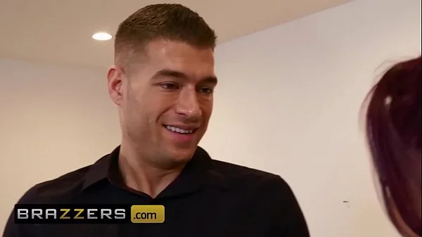 Dirty Masseur - (Monique Alexander, Xander Corvus) - Cumplimentary Massage - Brazzers