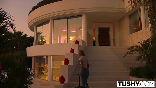 TUSHY Super Horny Model Gets Ga On A Shoot