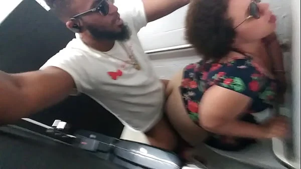 Thick slut fucking me in Park bathroom
