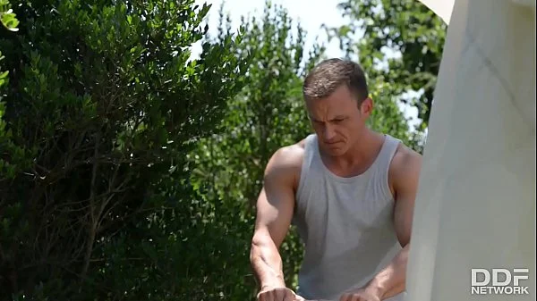 Glamour hottie Satin Bloom shows us her big boobs during anal fucking