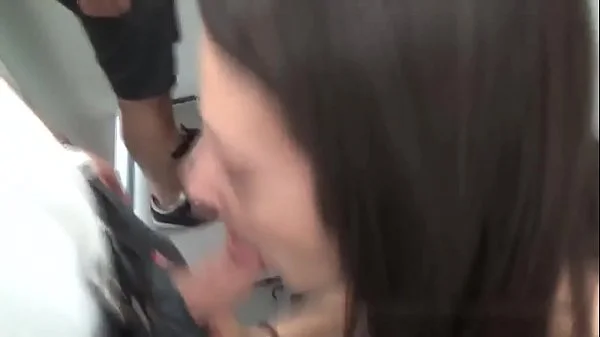 Pompino nel camerino