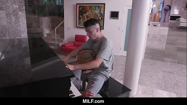 MILF - Hot Stepmom Helps Out Distracted Stepson With Her Mouth And Pussy