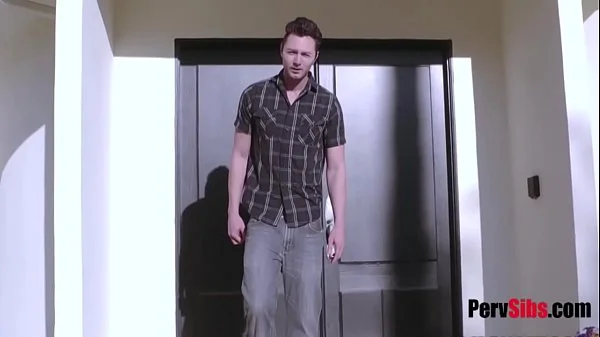 stepSISTER is totally uninterested in cock-Chloe Cherry