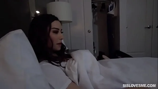 Aria Lee sneaks into her stepbrothers bed in the middle of the night leading to a secret stepsibling handjob