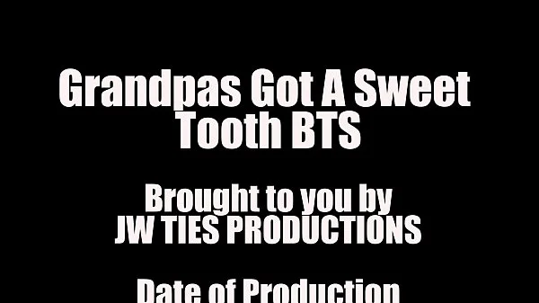 Sugar b. Annabel Red Loves Older Men