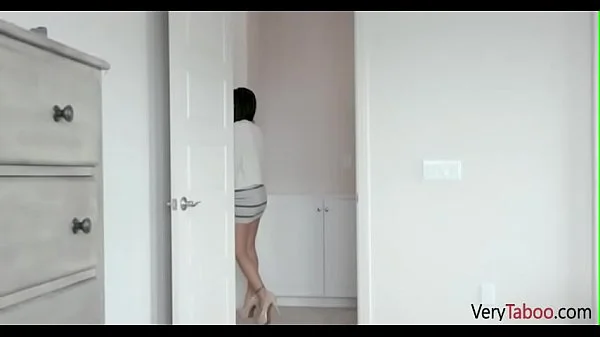 step SISTER does what MOM says- Karmen Santana