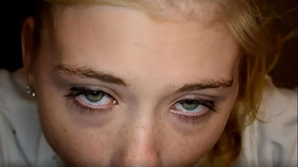 Eighteen year old 12th grade student modeling photos Hannah Hays 2017