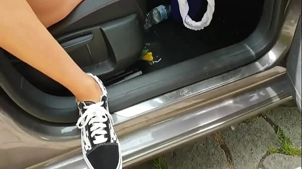 ME LA FOLLE EN LA AUTOPISTA EN EL COCHE Y ME CORRI DENTRO DE ELLA. BRUNO