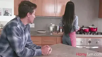 Eggs & Bacon With Brunette Stepmom- Melissa Lynn