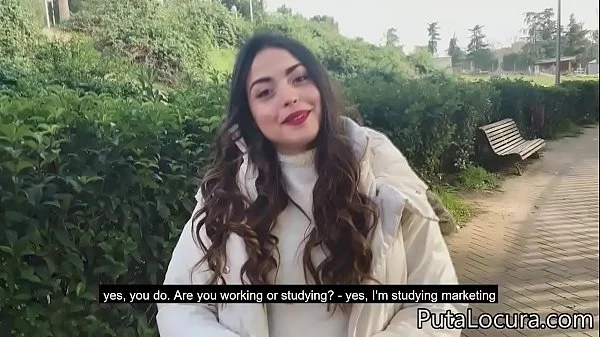 DAFNE BACHELET una chilena Pillada En La Calle por Torbe