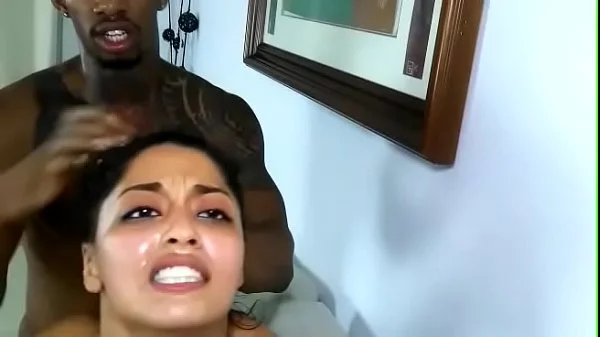 Scarlet CAN'T BELIEVE the size of the dick that's drilling her!!!