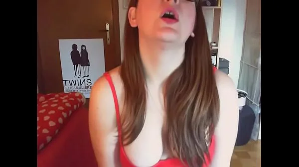 A really strange and super fetish video spiders inside my pussy and mouth