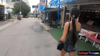 Petite Thai teen amateur sucks and fucks hung foreigner