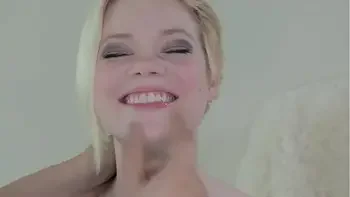 Pearl Sinclair sexy face slapping in Portland