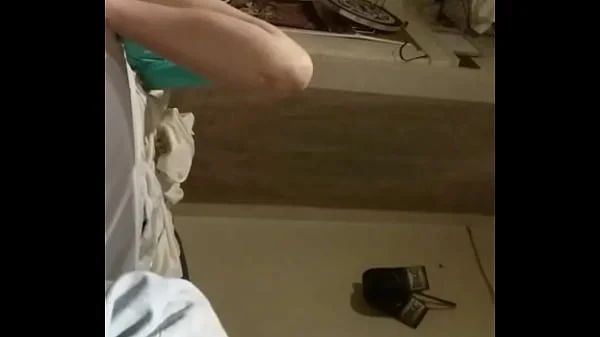 My 18yo $tep $is Accidentally Showed Her Pussy