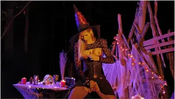 Kelly Dolls The Witch