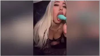 Mommy Cums Like Crazy -planesgirl