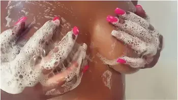 Car Toon - Bubble Shower Fun Soap Massage Of Big Breasts