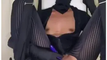 Black Girl Masturbates While In Her Swing