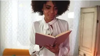 Ebony Babe Luna Corazon Seduced Into Hardcore Interracial Fuck With Lover