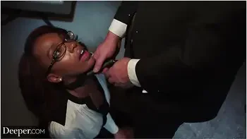 Lacey & Oliver Push Their Limits & Explore New Kinks With Lacey London