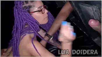 Esposa Mulata Chupando Dois E Fudendo Com Outro Na Cabine D