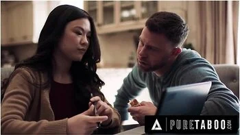 Small Town Girl Lulu Chu Gets Horny While Hearing Roommate Raw & Dirty With Slimthick Vic