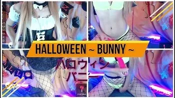 [live Chat Delivery Video Halloween Bunny Cosplay] From Bunny-chan In Her Underwear, M-shaped Spread