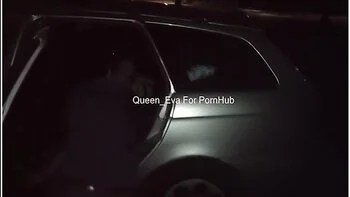 Amateur - Young Italian Wife Licked By In The Car While Her Husband Films