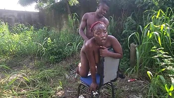 Nigerian Amateur Couple Fucking in Bush When Bus Breaks Down - Outdoor Big Ass Ebony Doggy Style