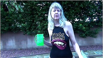 Jamie Foster Wetting In The Wind