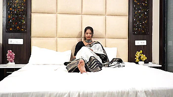 Desi College Girl Tejaswini Hardcore Fuck - Doggy Style & Pussy Eating