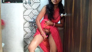 18 Year Old Indian Aunty Hot Fucking With Lush Toy - Blowjob & Creampie in Kitchen